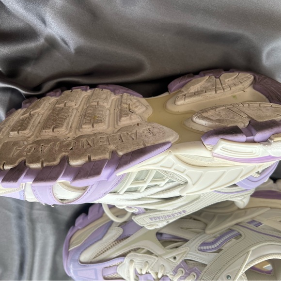 Balenciaga Sneakers - Picture 8 of 12